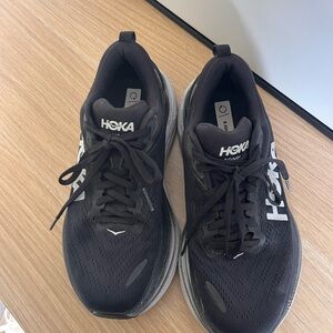 Hoka Bondi 8